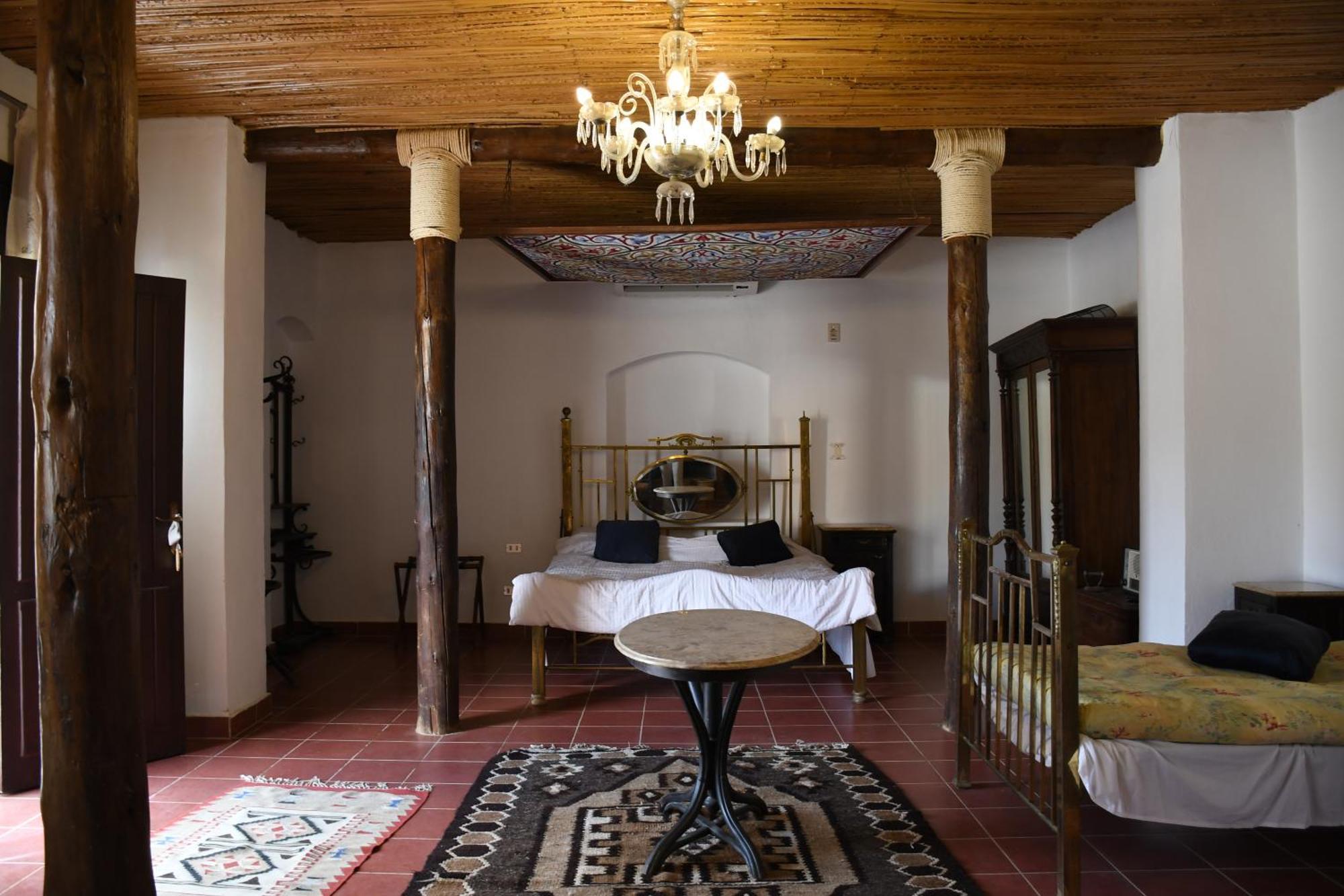Tzila Bahariya Villa Bahariya Oasis Exterior photo